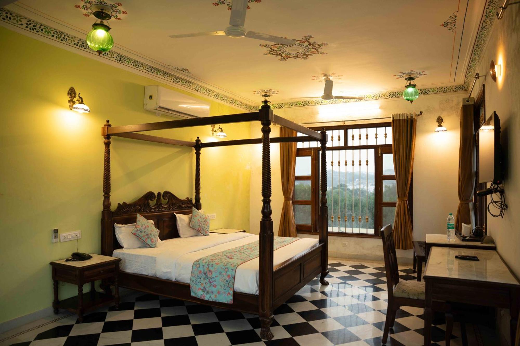 Hotel Karohi Villa Ουνταϊπούρ Εξωτερικό φωτογραφία